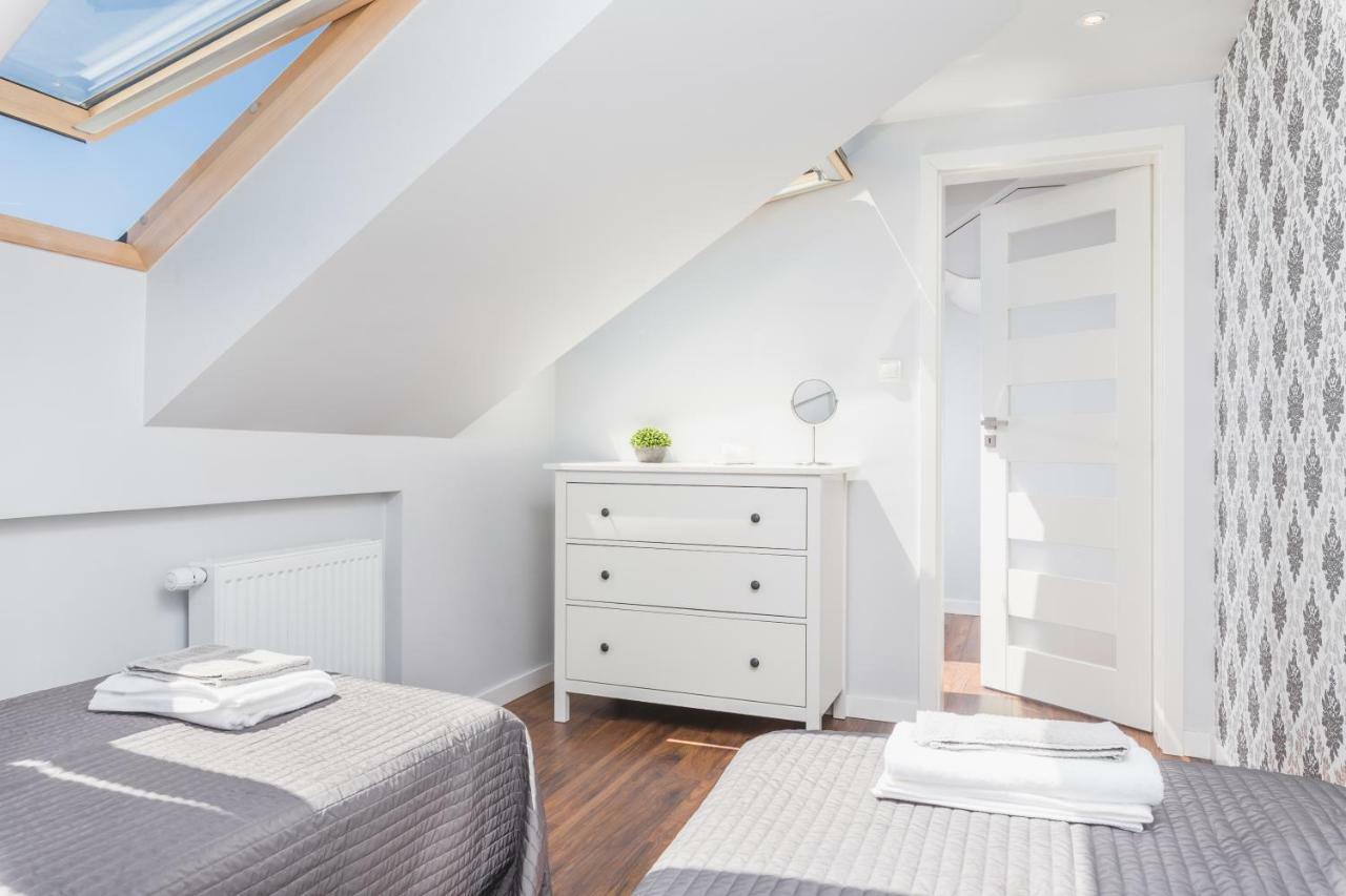 Cheerful Air Conditioned Apartment With Mezzanine And Parking - Old Town Krakow Exterior photo