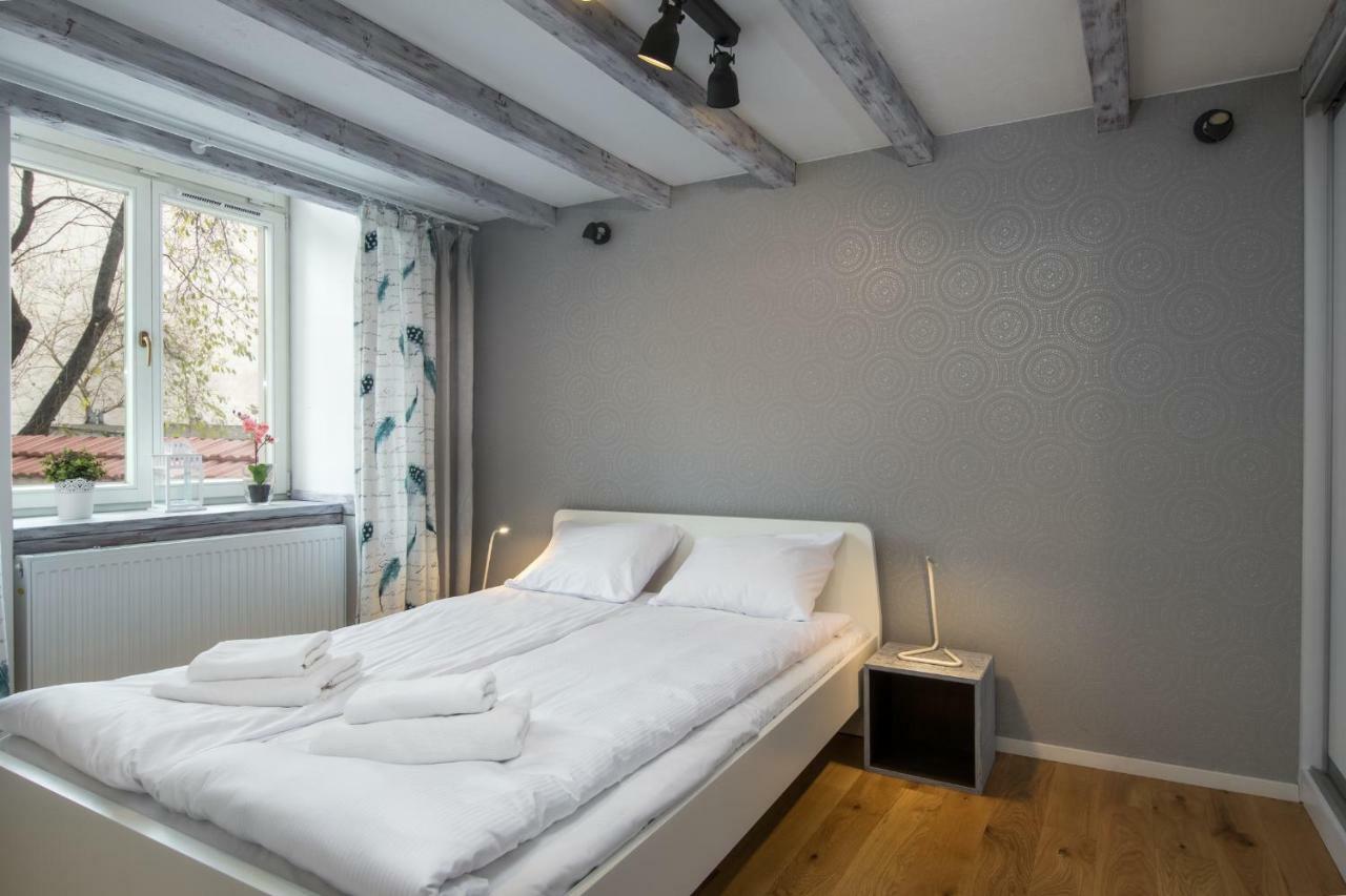 Cheerful Air Conditioned Apartment With Mezzanine And Parking - Old Town Krakow Exterior photo